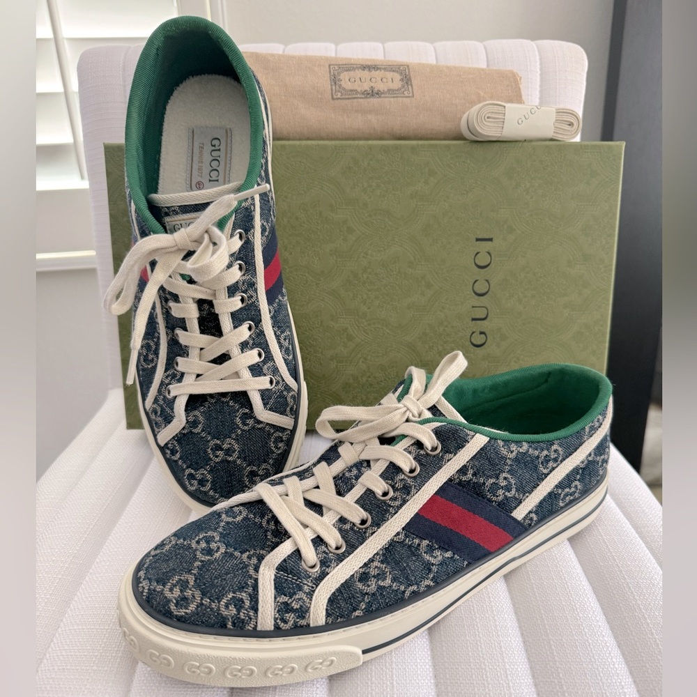 GUCCI GG Tennis 1977 Dark Blue/ Denim
Low Top Sneaker Men’s 9